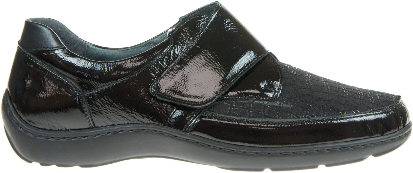 Waldlaufer Henni 496H31 – Black Patent | Women's Wide-Fit Patent Leather Shoe
