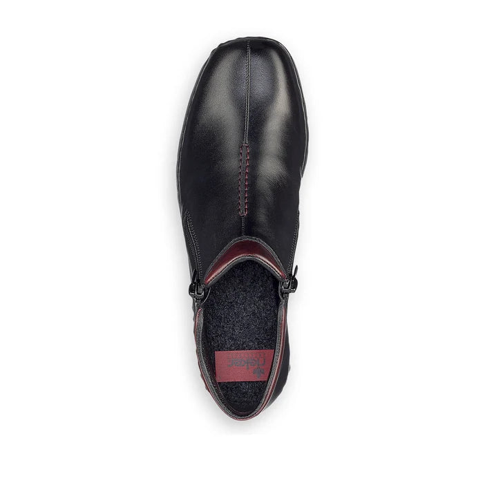 Women’s black leather ankle boot with lace-up collar and red interior lining