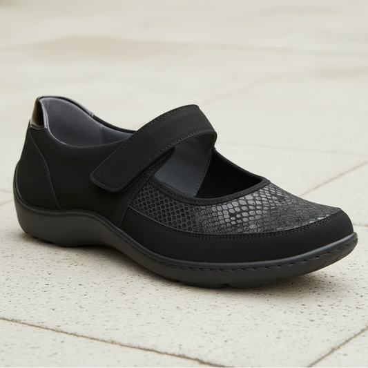 Waldlaufer Henni 496H33 – Black | Women's Wide-Fit Nubuck Shoe