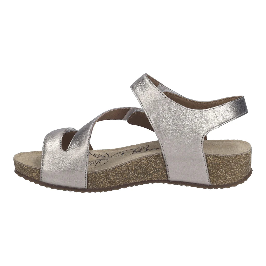 Josef Seibel Tonga 25 – Women's Wedge Sandal – Champagner – 78519