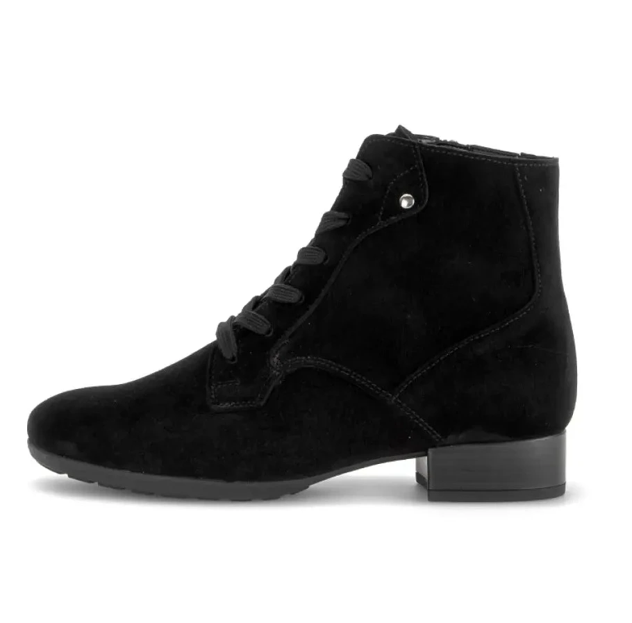 Gabor 8031.04 – Women's Ankle Boot – Black Suede – 8031.04.003