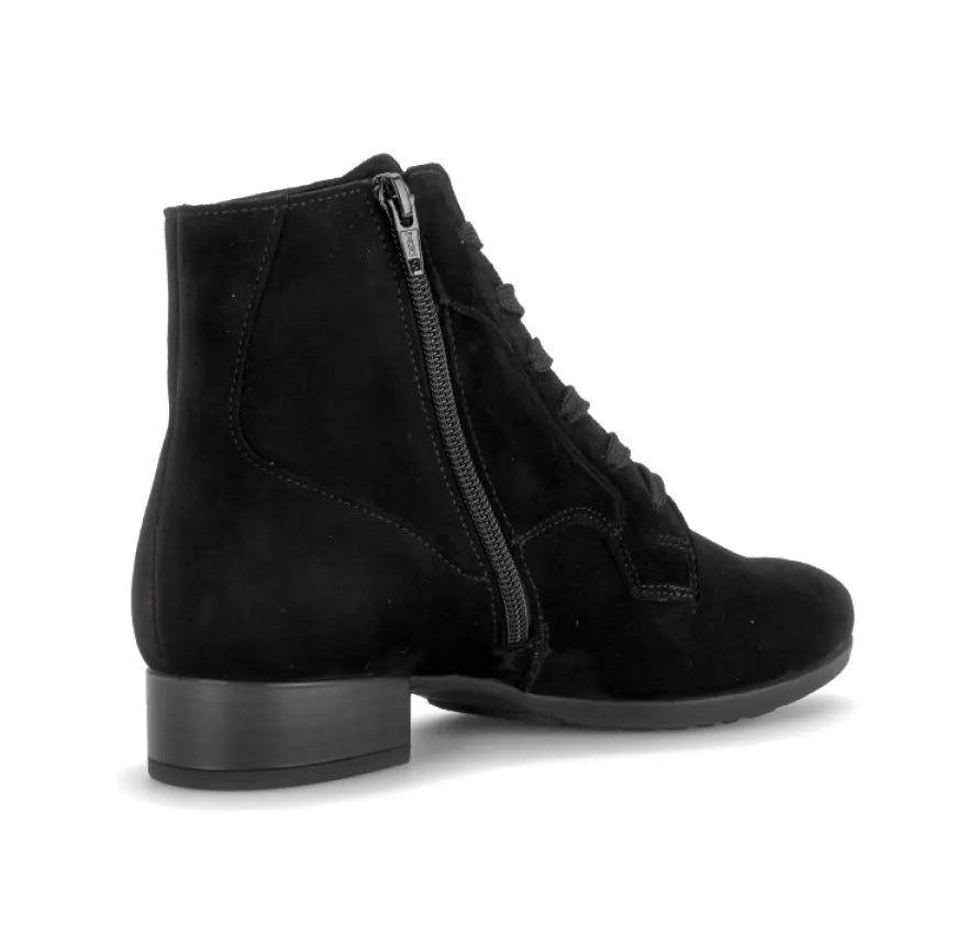 Gabor 8031.04 – Women's Ankle Boot – Black Suede – 8031.04.003