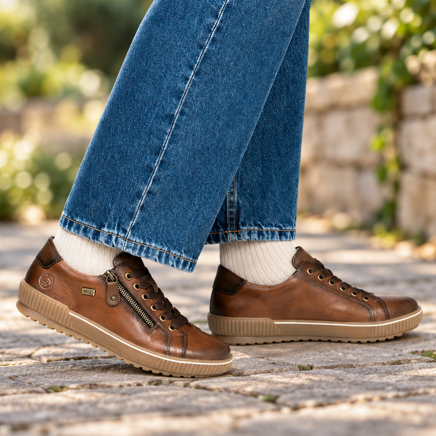 Remonte D0700-26 – Women's Leather Lace-Up Shoe – Brown