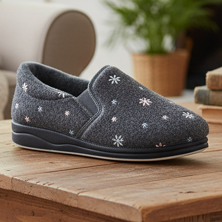 Panda Eleanor STEPPINS – Women's Hands-Free Slippers – Grey Flower *COMING SOON DUE MID SEPTEMBER*