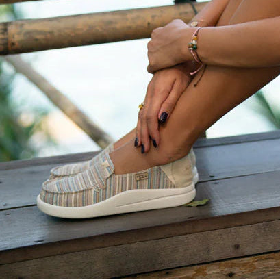 KickBack Rizzo – Women's – Pastel Stripes