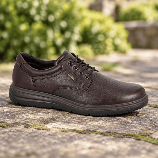 Imac extra-wide waterproof brown lace-up shoe, black sole