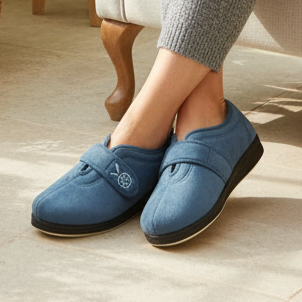 Panda Edythe – Women's Slippers – Denim *COMING SOON DUE MID SEPTEMBER*