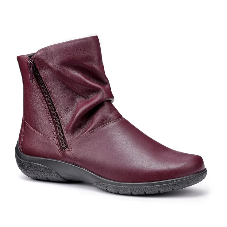 Women's wide-fit ankle boots in dark cherry leather with slouch cuff and side zip